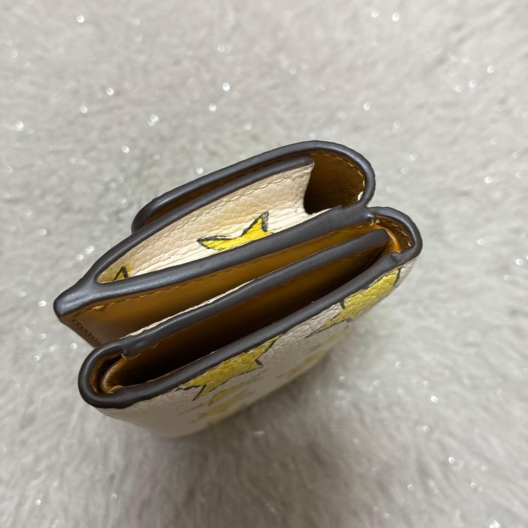 コーチ　エッセンシャル ミニ トライフォールド ウォレット・スター プリント