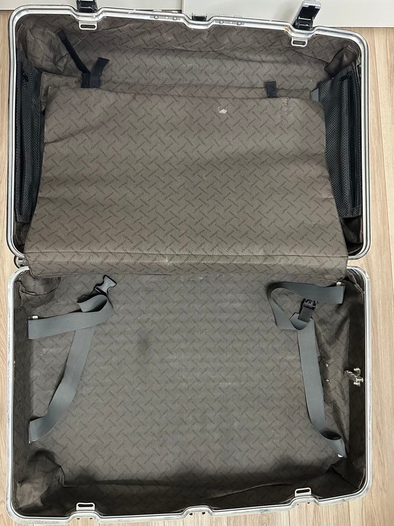 RIMOWA トパーズ　アルミ製　大型