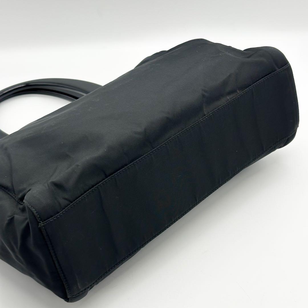 プラダ ナイロン ハンドバッグ ブラック ヴィンテージ アーカイブ