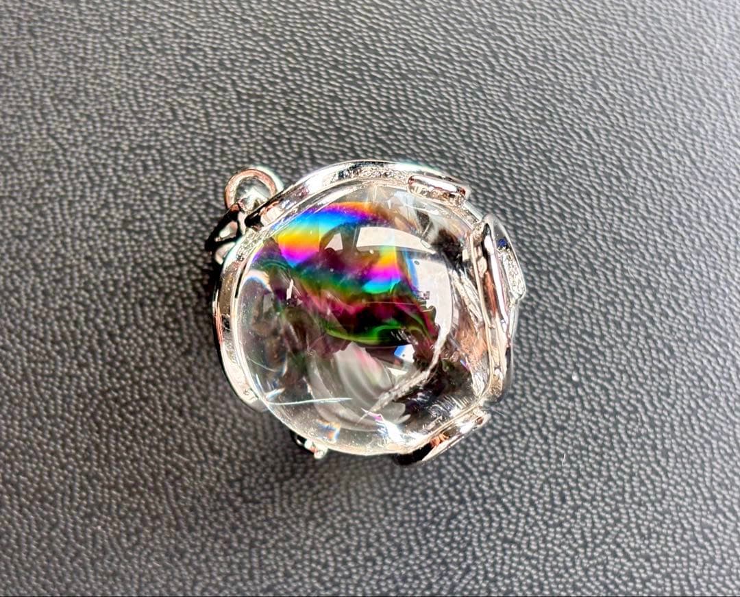 椿　永遠の愛を願う水晶の究極形態　虹のマスターウラルレムリアンスフィアPT