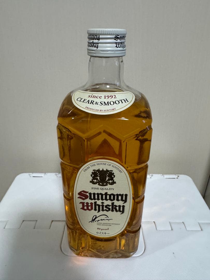 サントリーウイスキー 白角　700ml