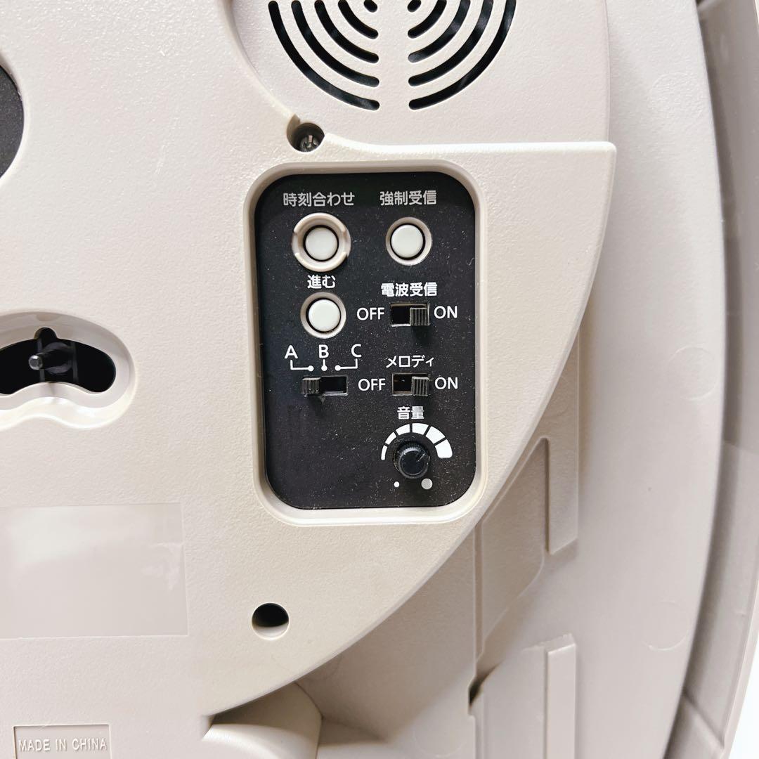 ハローキティ　サンリオ　リズム　掛時計　電波時計　振り子　メロディ　全30曲