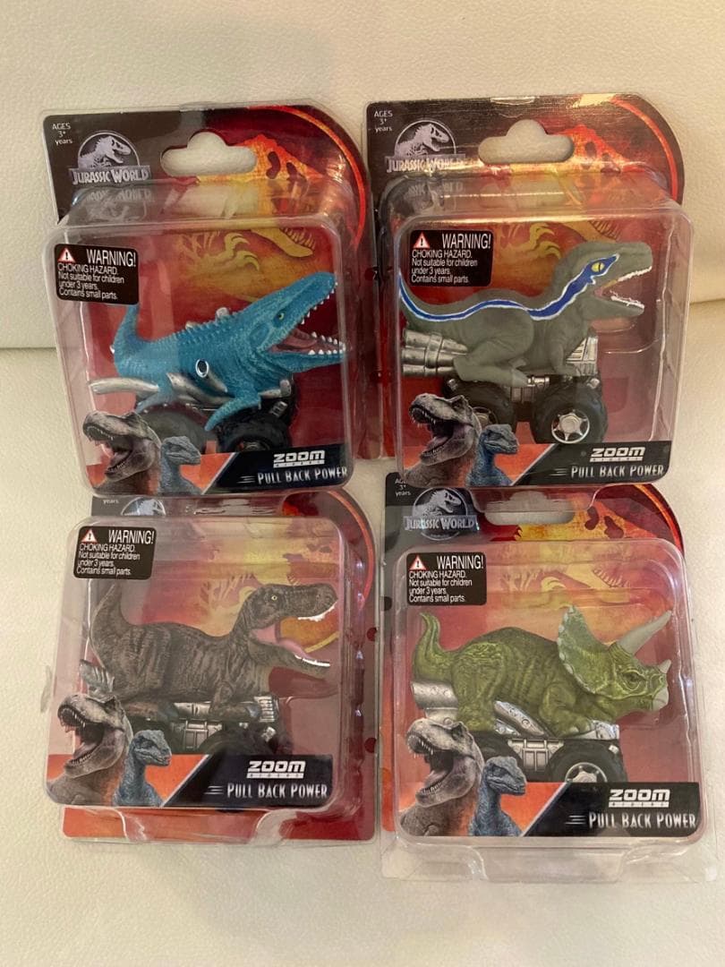 【人気】ジュラシックワールド　プルバッグミニカー 4台セット！