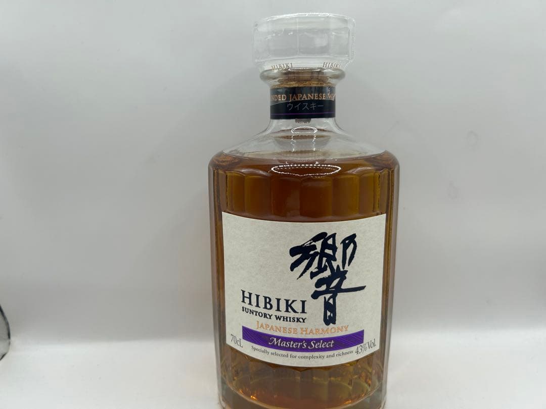 未開栓 サントリー 響マスターズセレクト700ml