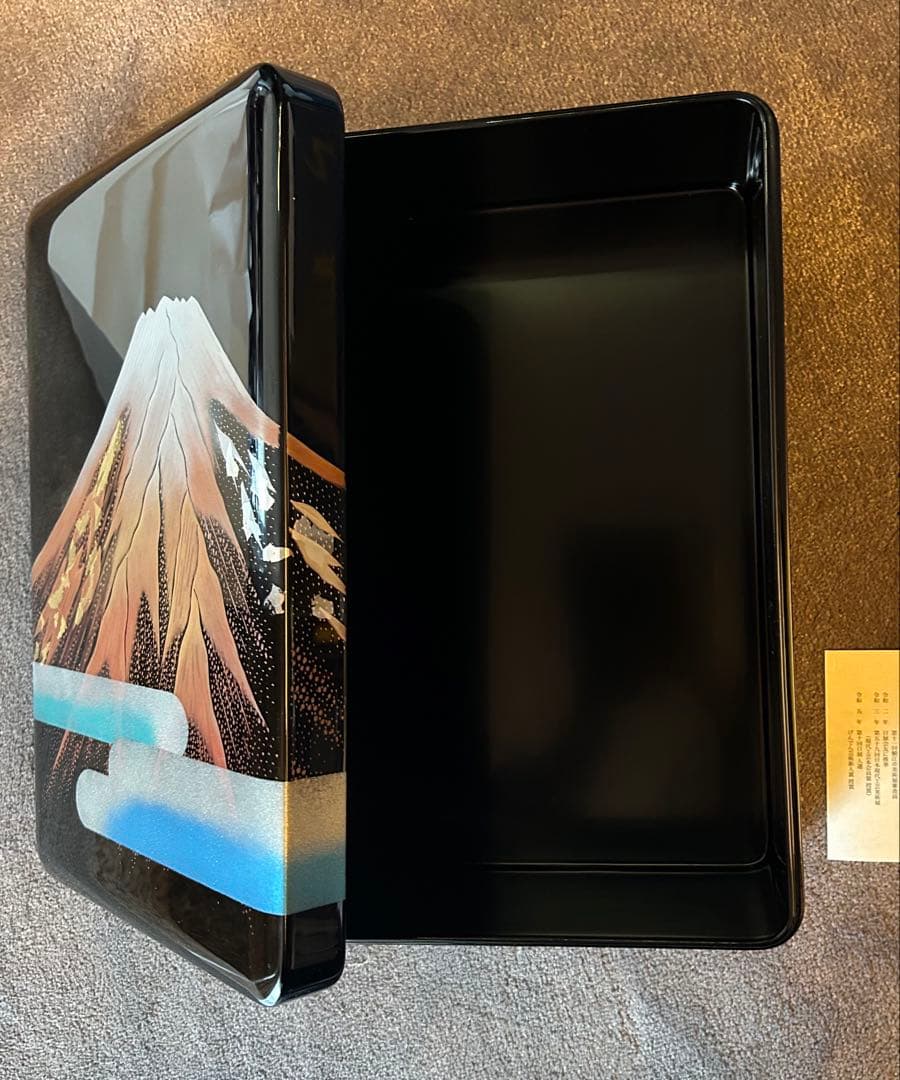 ♡再お値下げタイム ♡越前塗り　♡希少価値　富士山デザインの漆器文箱