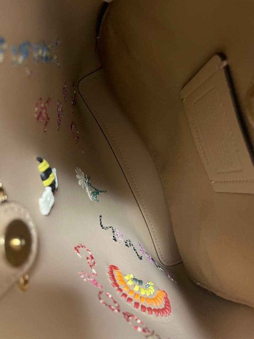 み*★様 ❤️Coach SNOOPY❤️スモールタウンバケットバッグ日記刺繍付