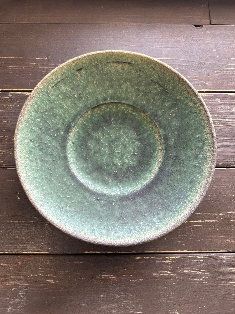 大嶺實清　大嶺工房　三つ足皿　陶器　沖縄　やちむん　緑　囍屋　グリーン　読谷