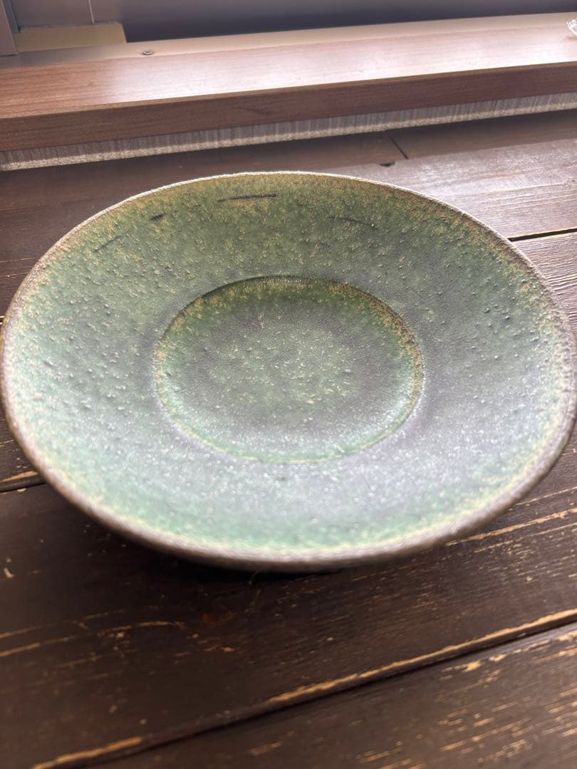 大嶺實清　大嶺工房　三つ足皿　陶器　沖縄　やちむん　緑　囍屋　グリーン　読谷