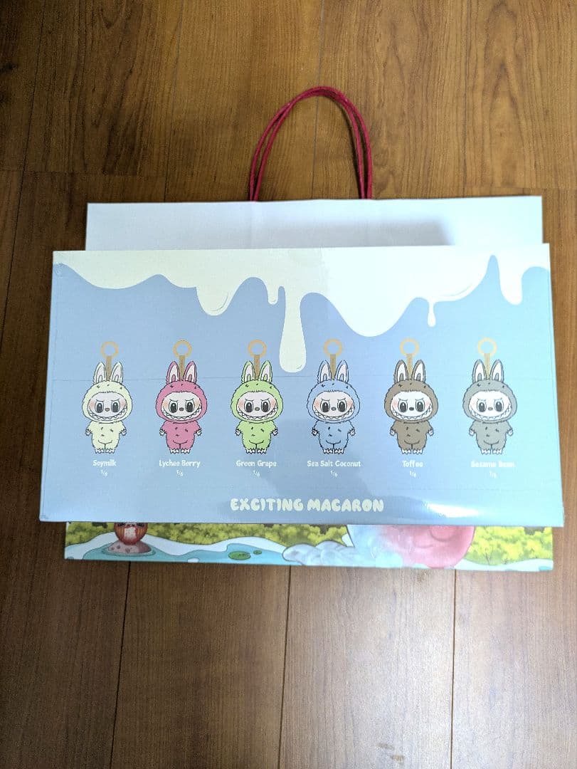 新品未開封・正規品　ラブブ マカロン アソート ボックス