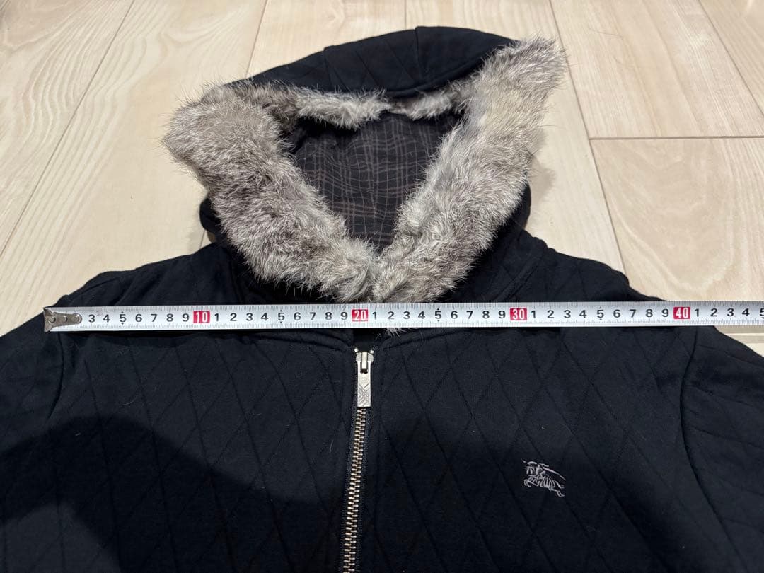 BURBERRY BLACK LABELパーカー 黒 ファー付きフード　サイズ２