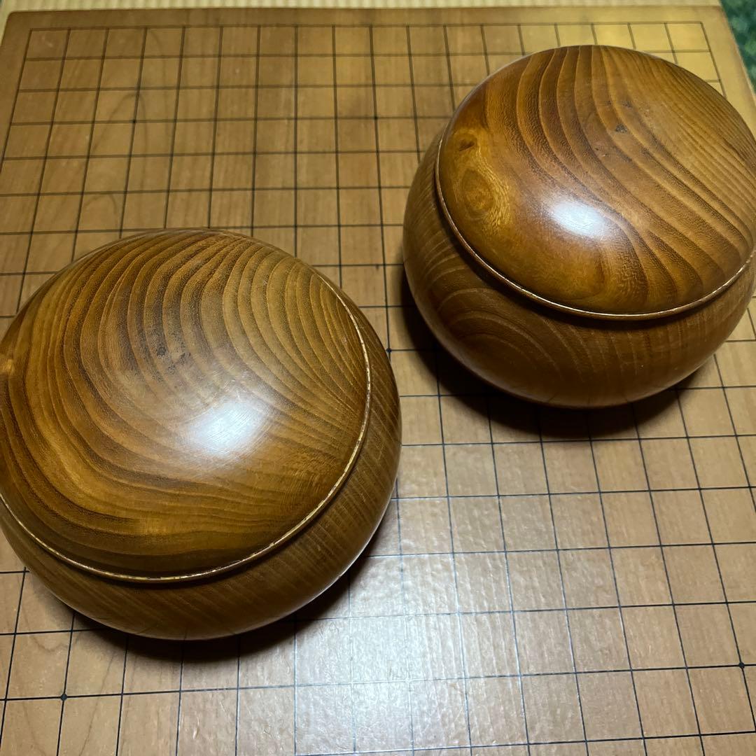 高級囲碁盤 碁石セット 脚付き ヘソ有り　蛤碁石