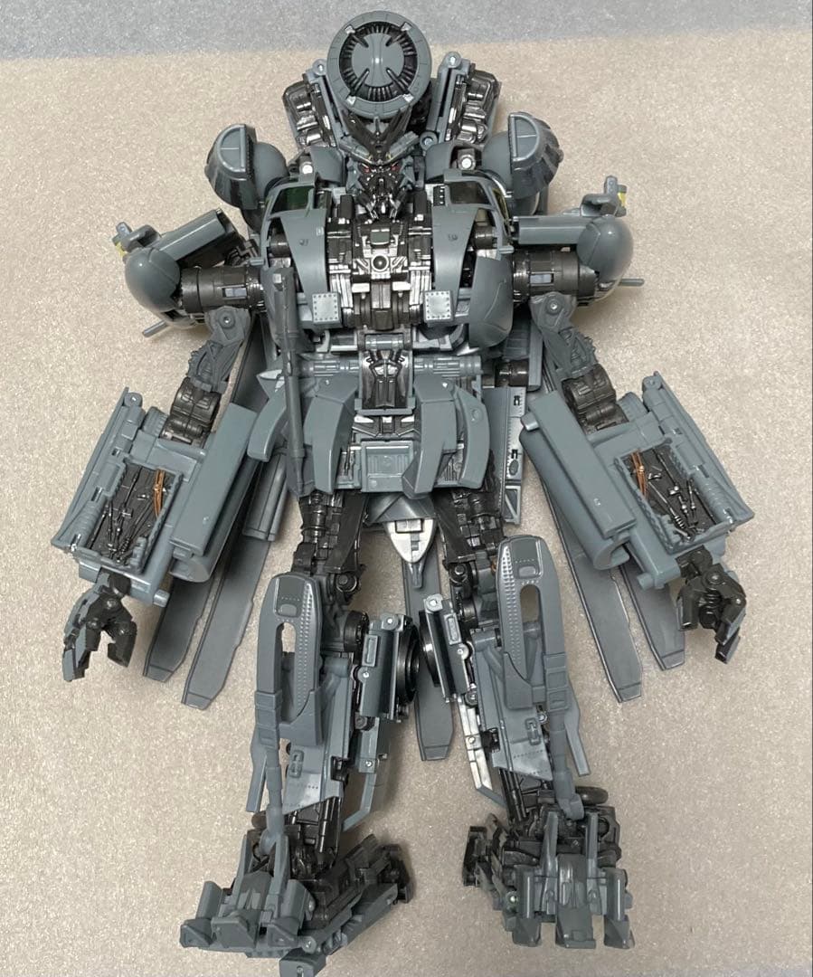 欠品あり　トランスフォーマー MPM-13 ディセプティコン ブラックアウト