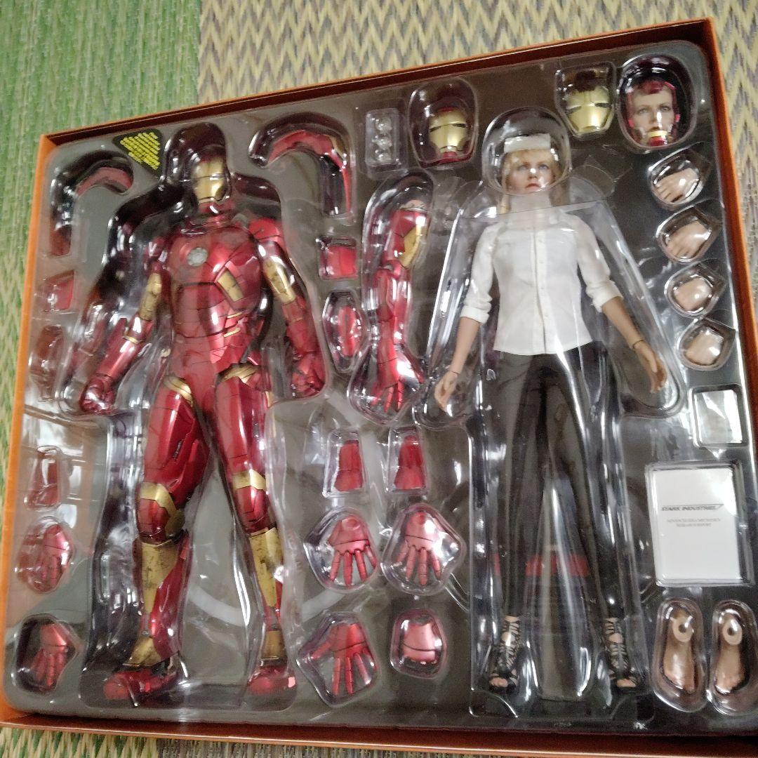 アイアンマン3 ペッパー・ポッツ & マークIX フィギュア