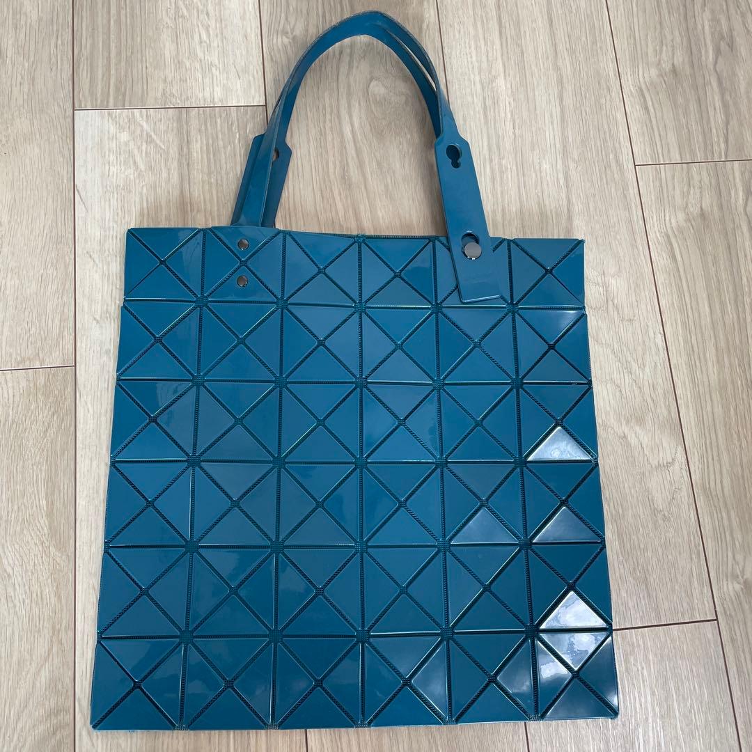 BAOBAOイッセイミヤケ　バッグ