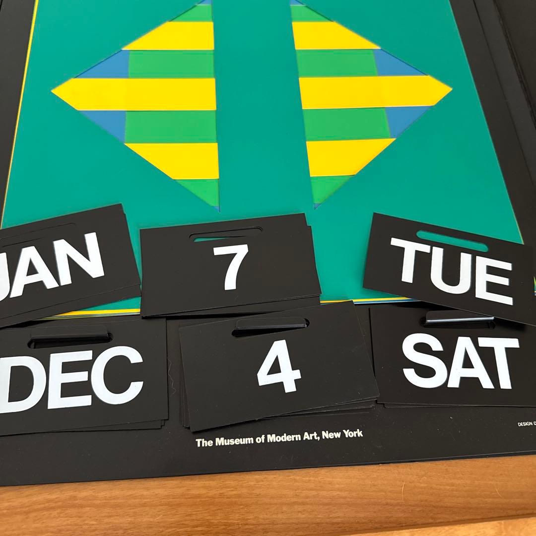 ニューヨーク　MOMAで購入　カレンダー