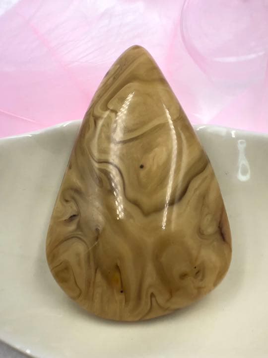 琥珀 ロイヤルアンバー  バーマイト クリーム ペンダント ネックレス