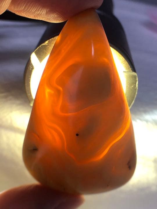 琥珀 ロイヤルアンバー  バーマイト クリーム ペンダント ネックレス