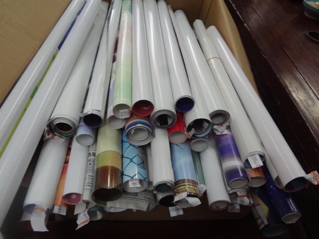 アニメ関連　ポスター いろいろ まとめて 100枚以上 セット　B2サイズ