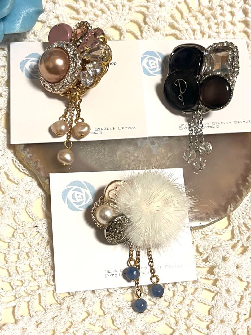 ハンドメイド イヤリング・ブローチBセット