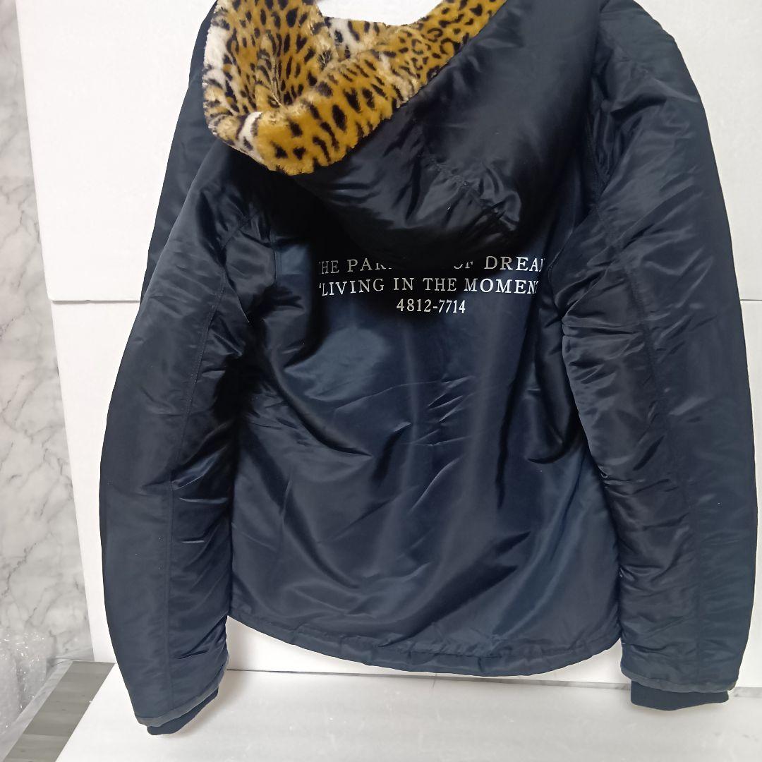 THE CRIMIE ジャケット