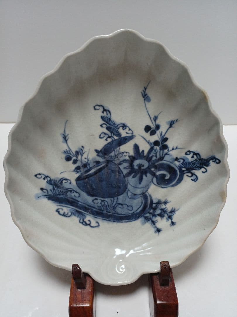 骨董　貝形皿　染付　正化年製　貫入