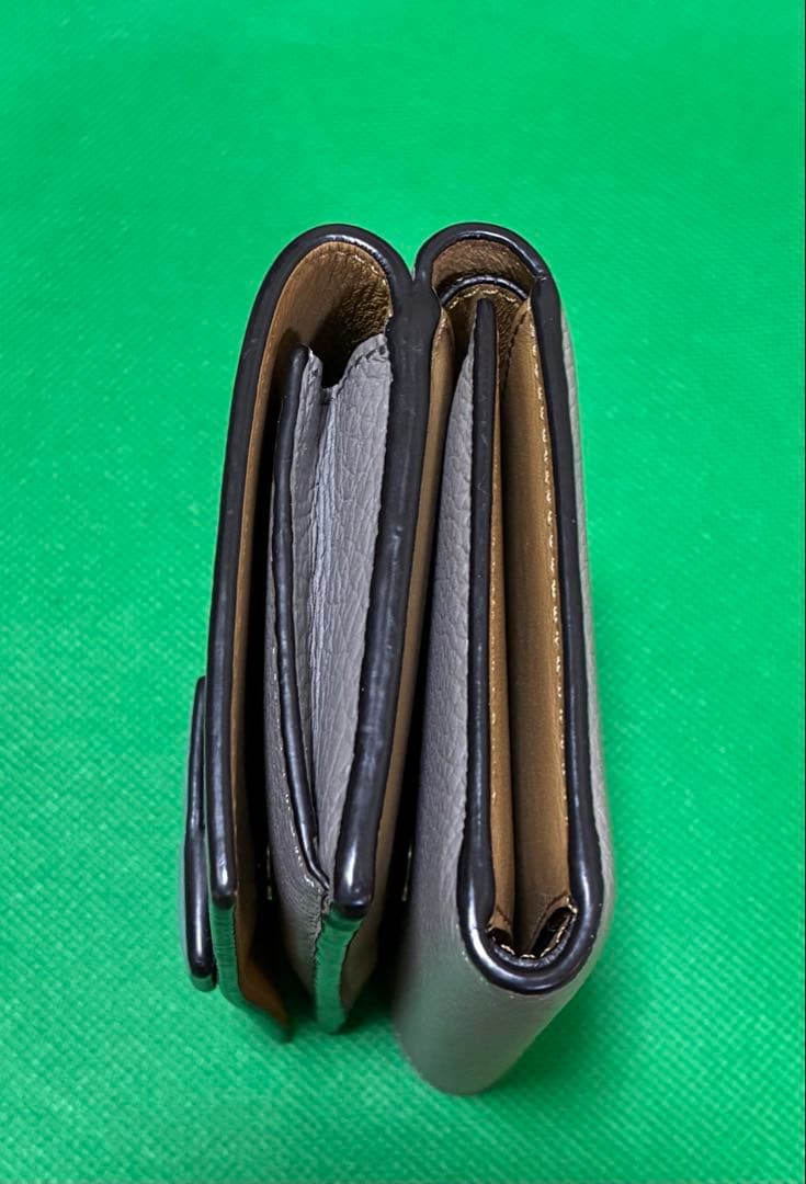 ロエベ　LOEWE グレー 三つ折り財布