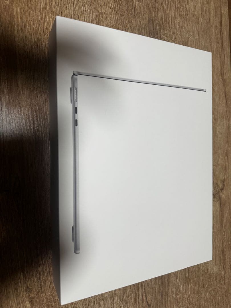MacBook Air M2 13.6インチ 2023 シルバー
