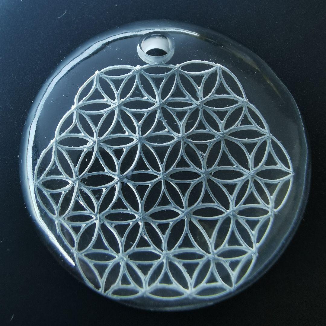 花曼荼羅フラワーオブライフ（生命の花）ヒマラヤ水晶ガネーシュヒマール