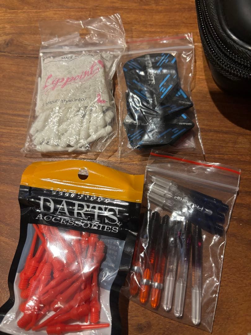 トリニダード　ゴメス　その他ダーツ洋品まとめ売り