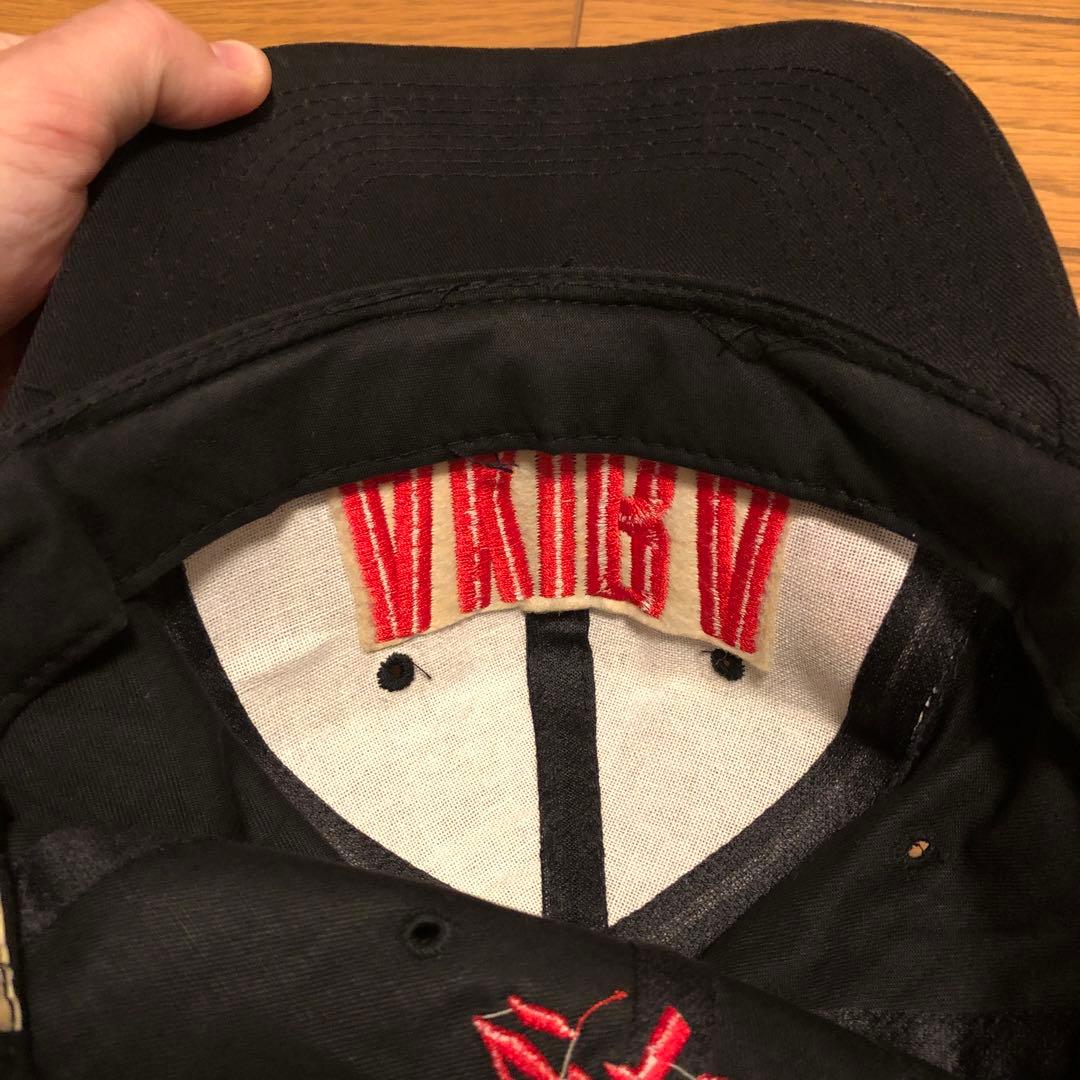 b*!様 AKIRA ロゴ キャップ 黒　FASHION VICTIM製