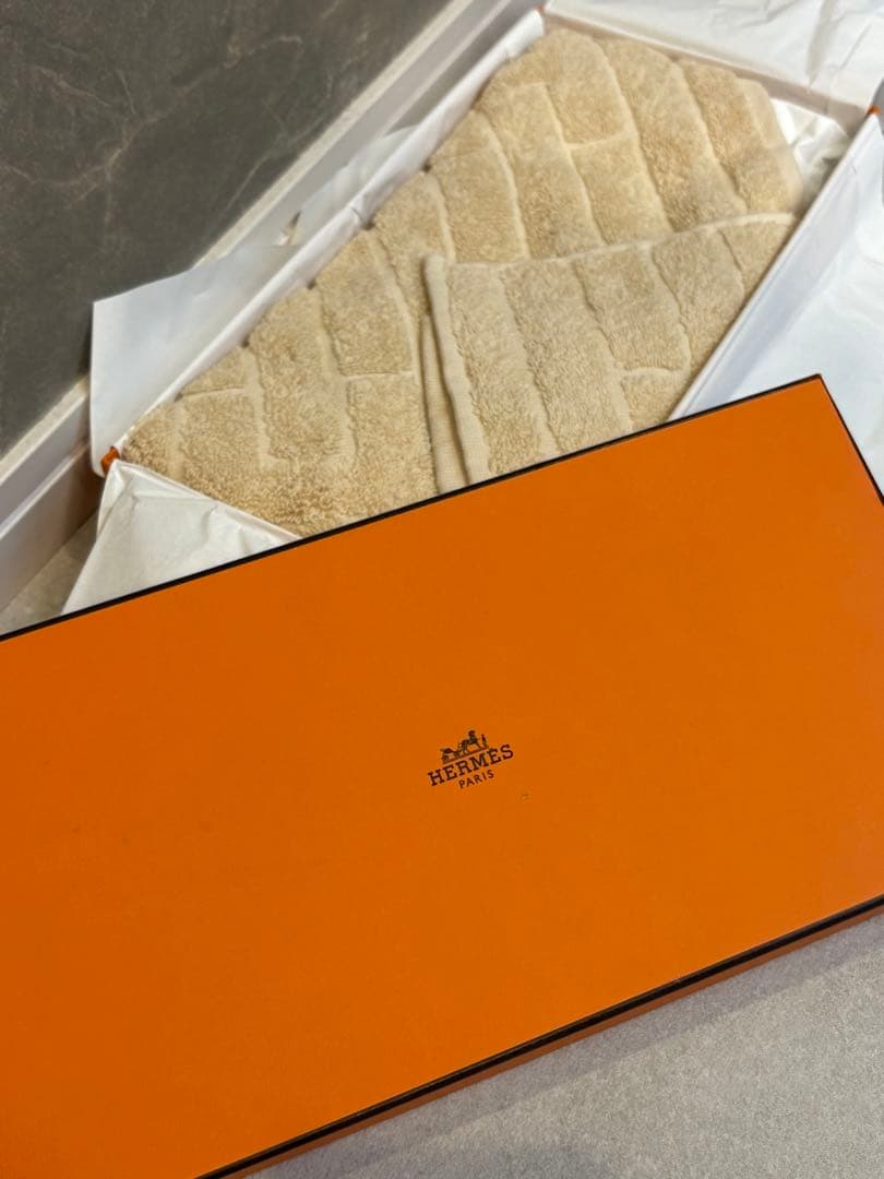 エルメス　ゲストタオル　ベージュ色