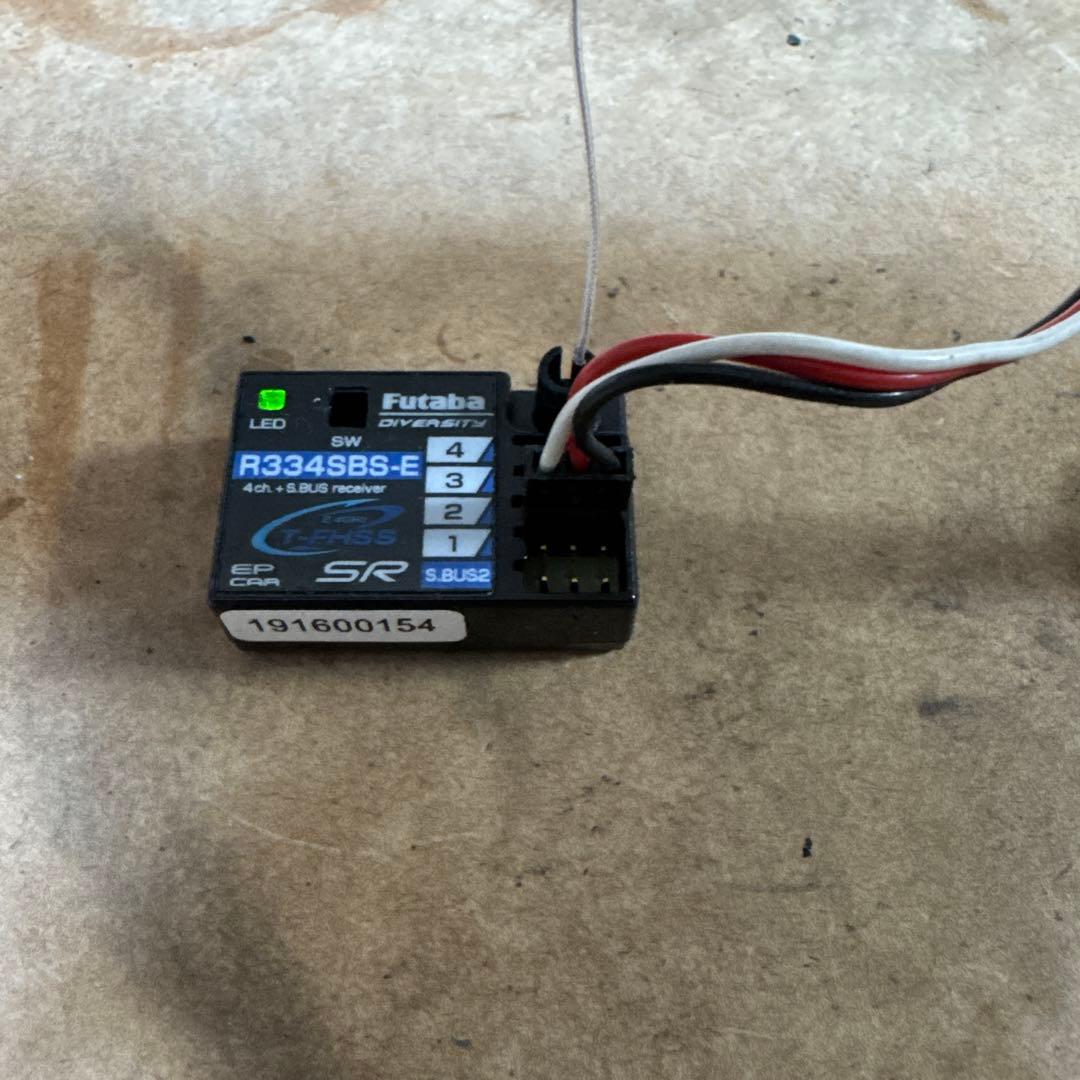 Futaba R334SBS-E　受信機　2個