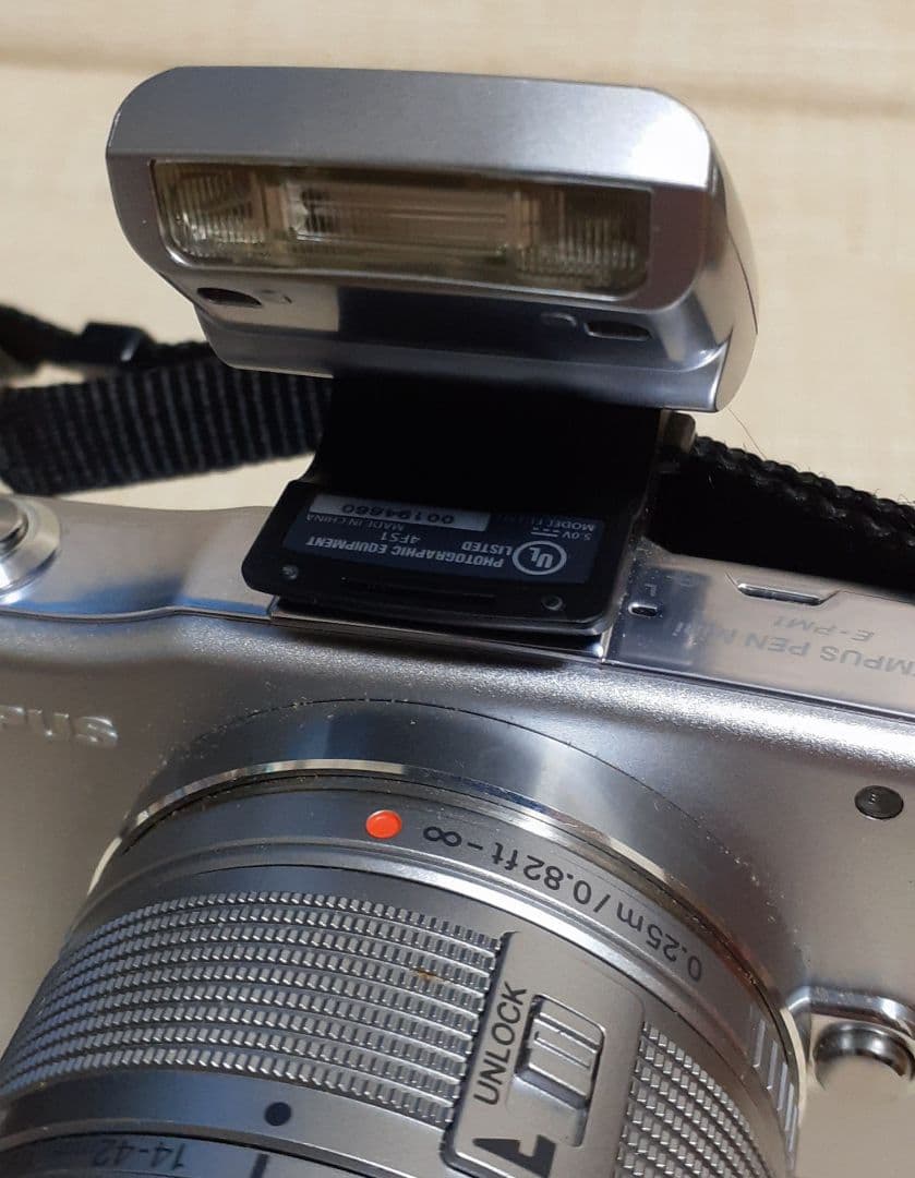 超希少 OLYMPUS オリンパス PEN E-PM1 ミラーレスカメラ