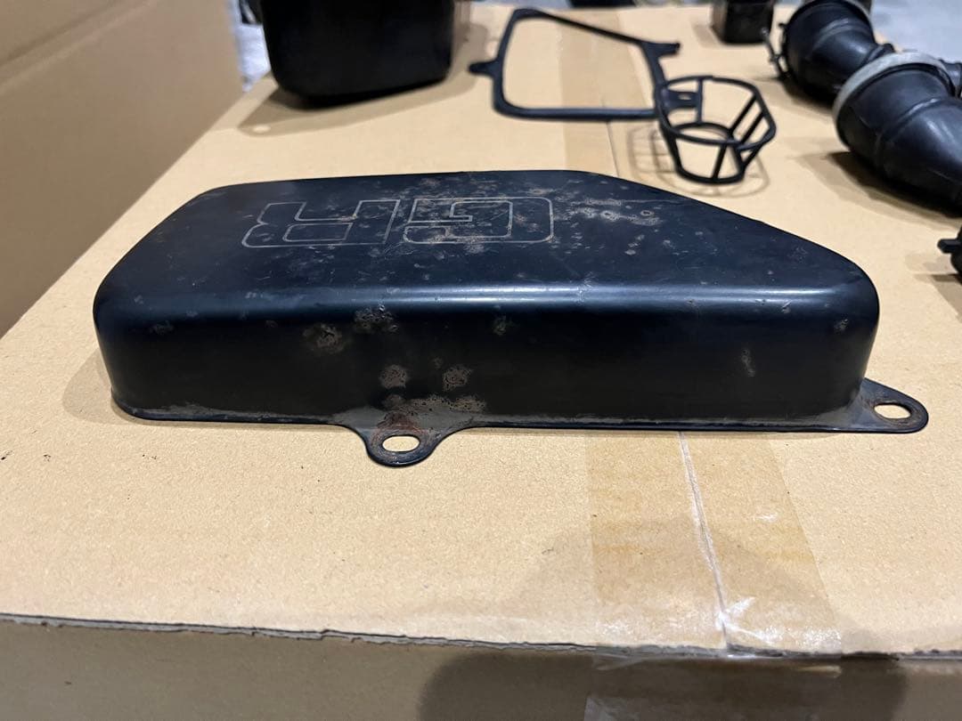 GR５０.８０(ミニトレ)オイルタンク＆エアクリーナーカバー　レストア用