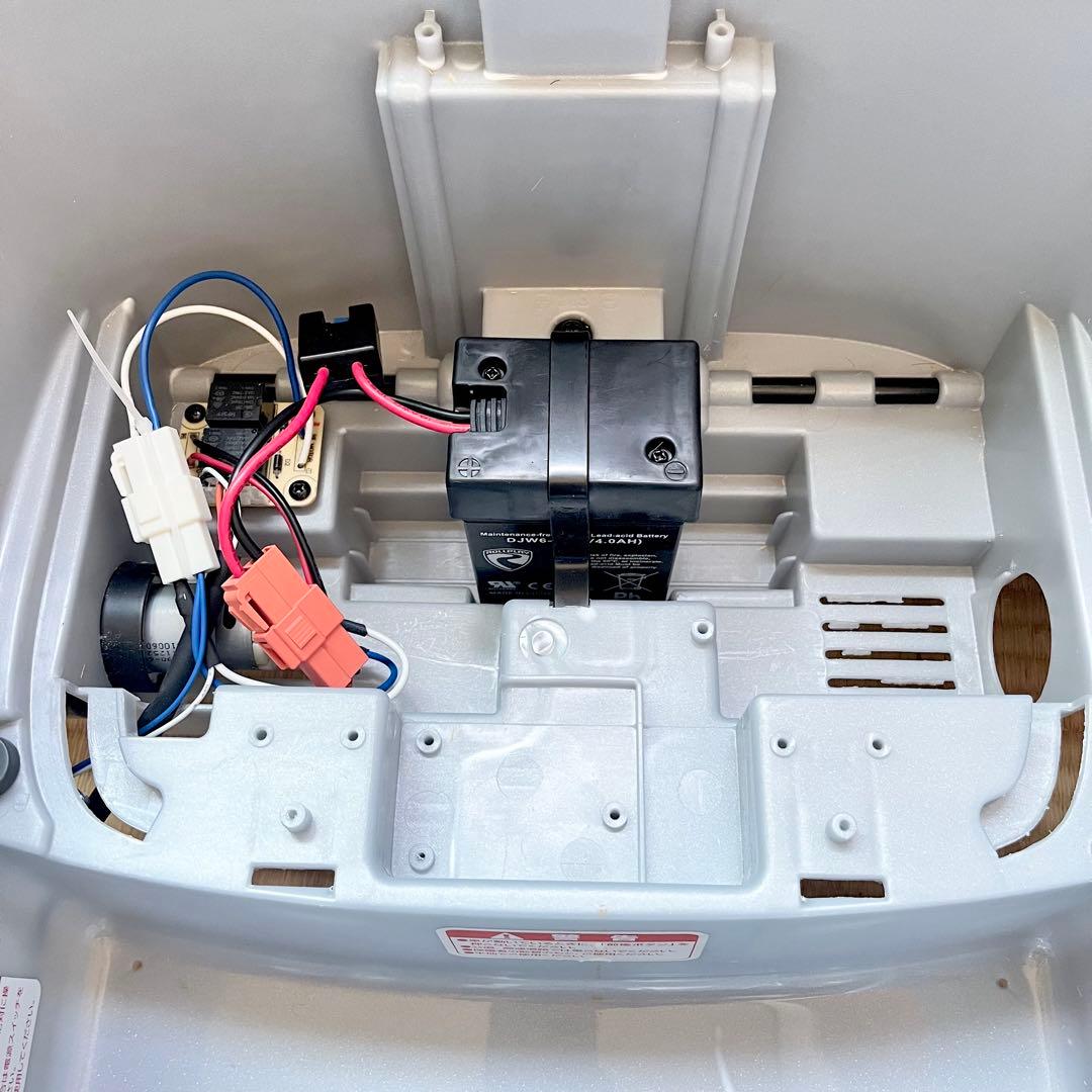 【動作確認済み】アウディ 電動自動車 Audi R8 Spyder シルバー