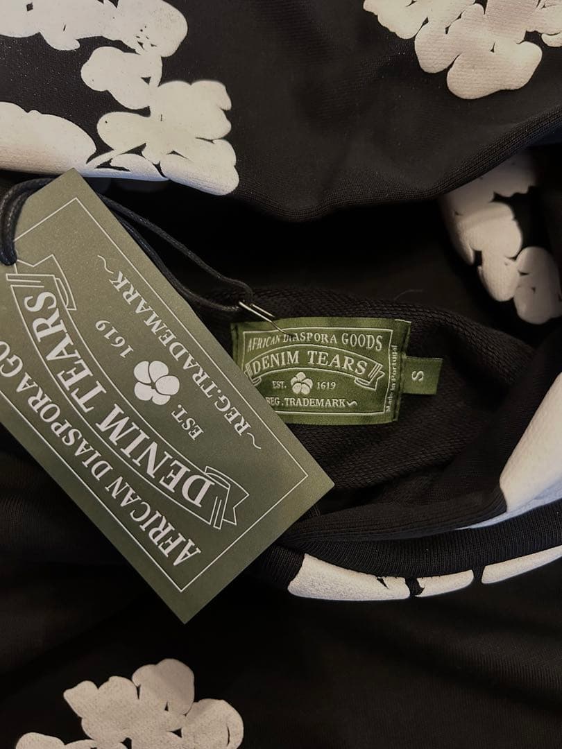 正規品　デニムティアーズ　パーカー　S 黒白 【24時間以内発送】