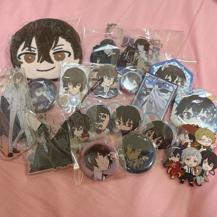 文豪ストレイドッグス 太宰治 アクリルキーホルダー 缶バッジ ポーチ etc