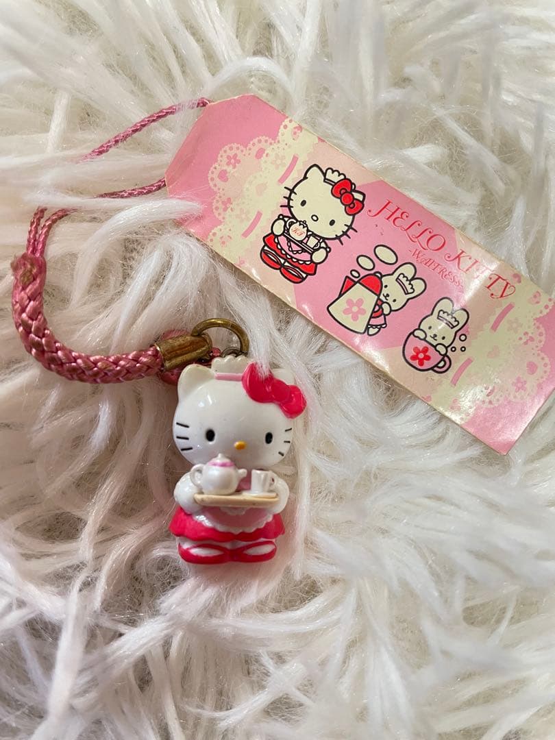 【未使用】ハローキティ ウェイトレスキテ　ストラップ 激レア