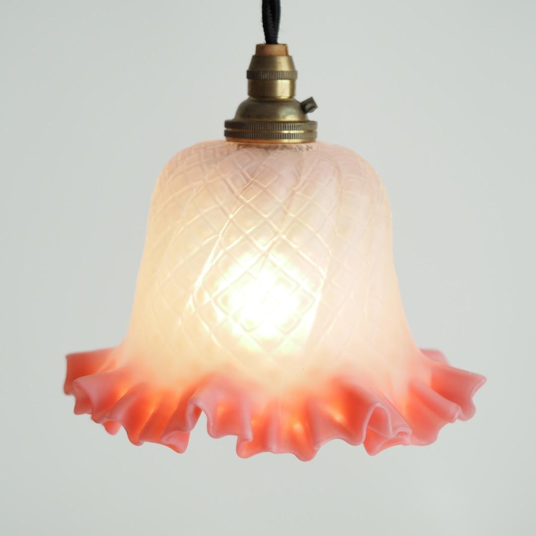 シェードランプ フリル型天吊りランプ / アンティーク 英国製