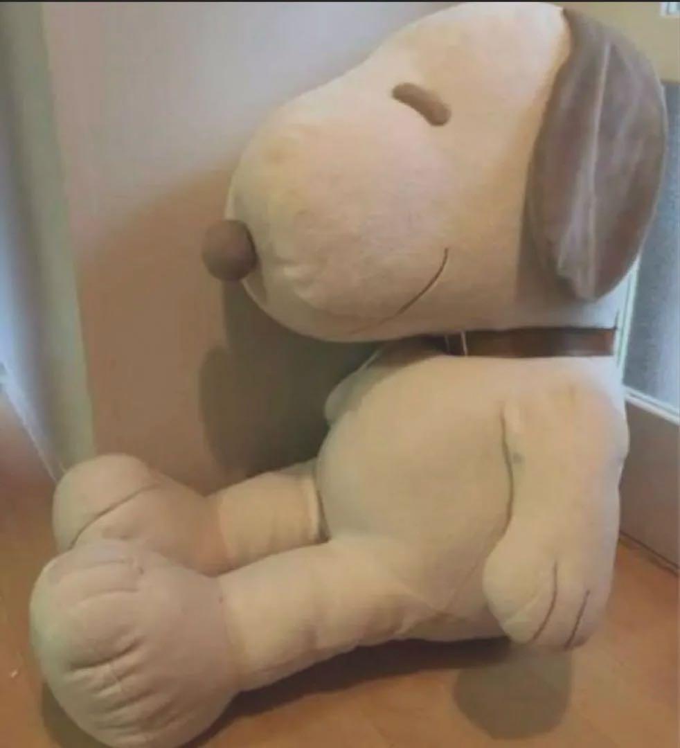 BIGスヌーピーぬいぐるみ