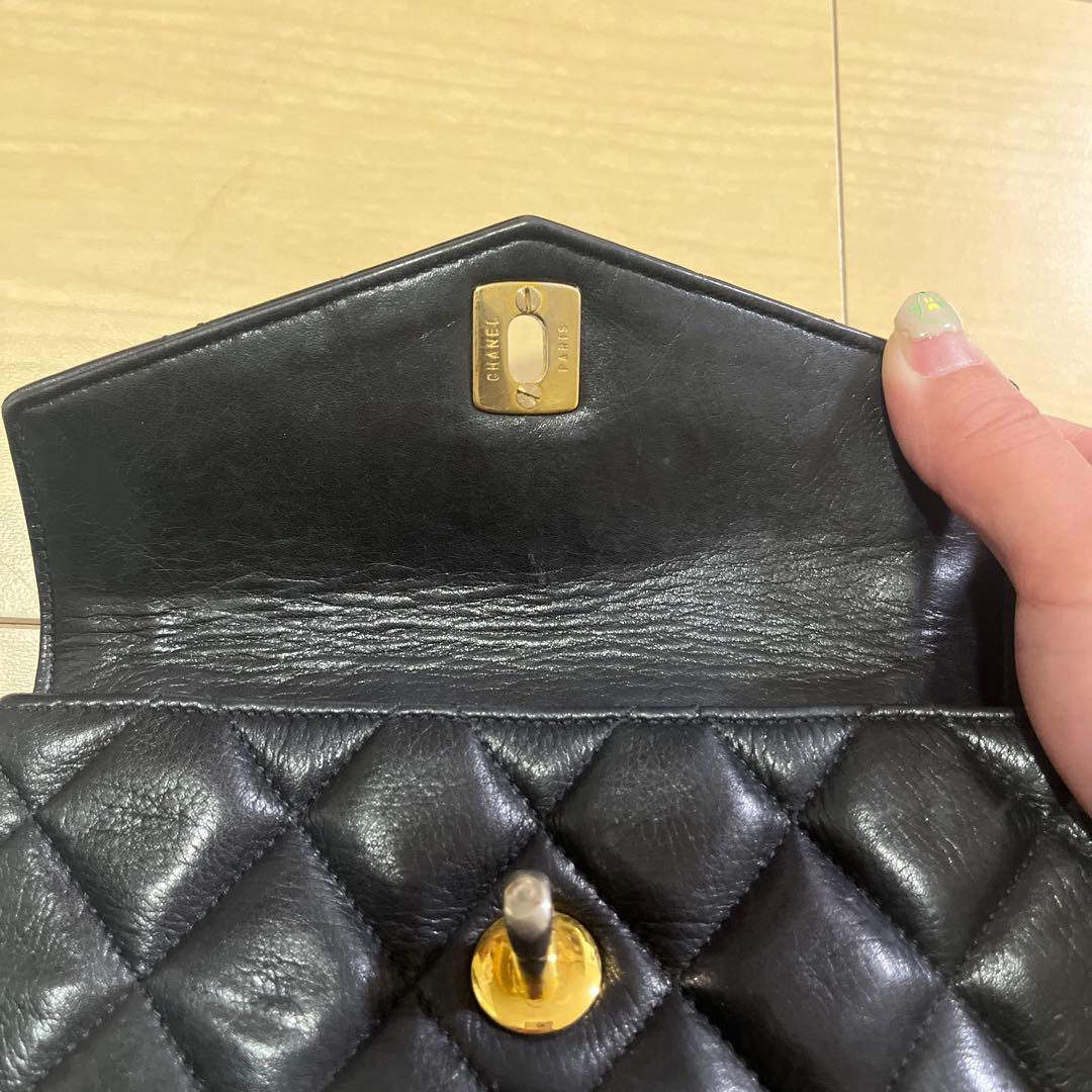 tiara gold　　CHANEL 黒 キルティング