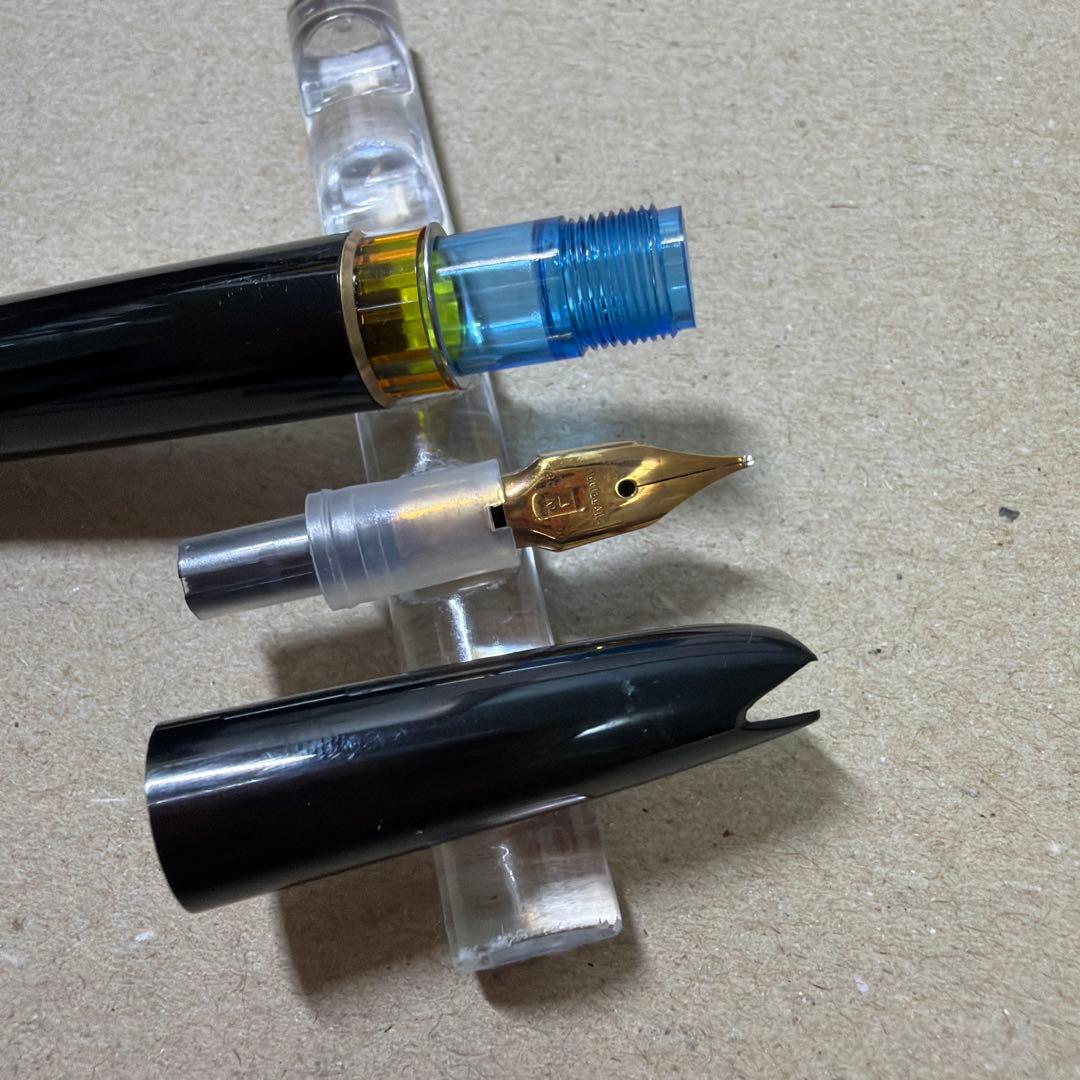 新品 廃盤 MONTBLANC モンブラン No.12 万年筆 ブラック 18c