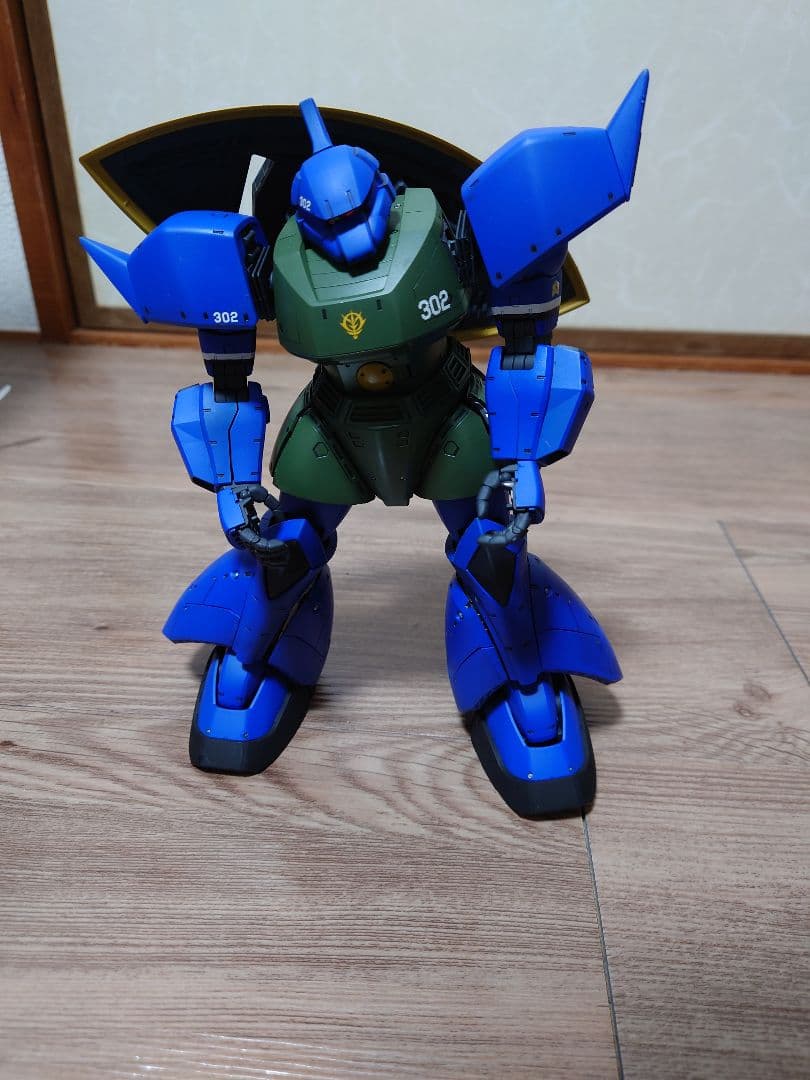 1/100アナベル、ガドー専用ゲルググプラモデル塗装済完成品