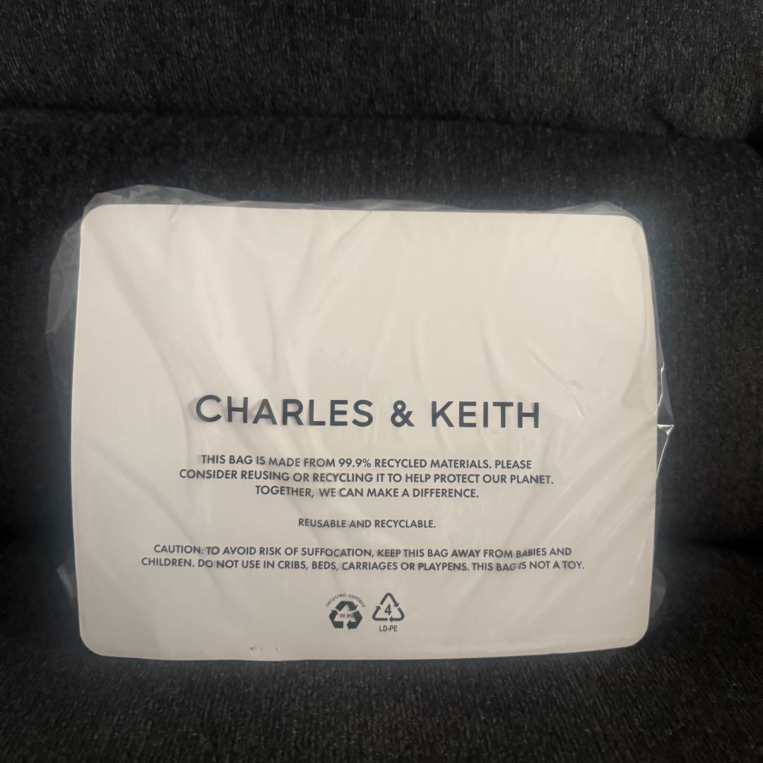 【新品未使用】 イヴェット ウーブンショルダーバッグ ノワール