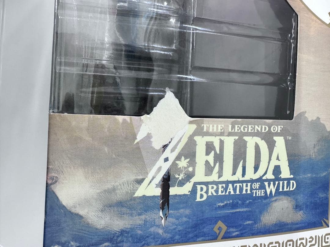 新品 ハイリアの盾 ゼルダの伝説コレクターズエディション ファースト4フィギュア