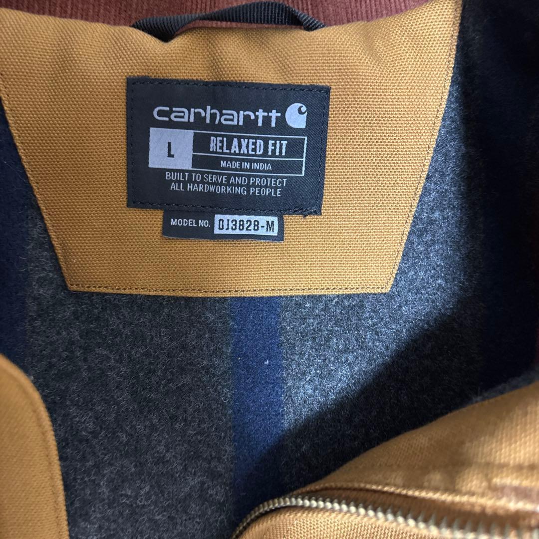 【新品未使用】カーハート　デトロイトジャケット
