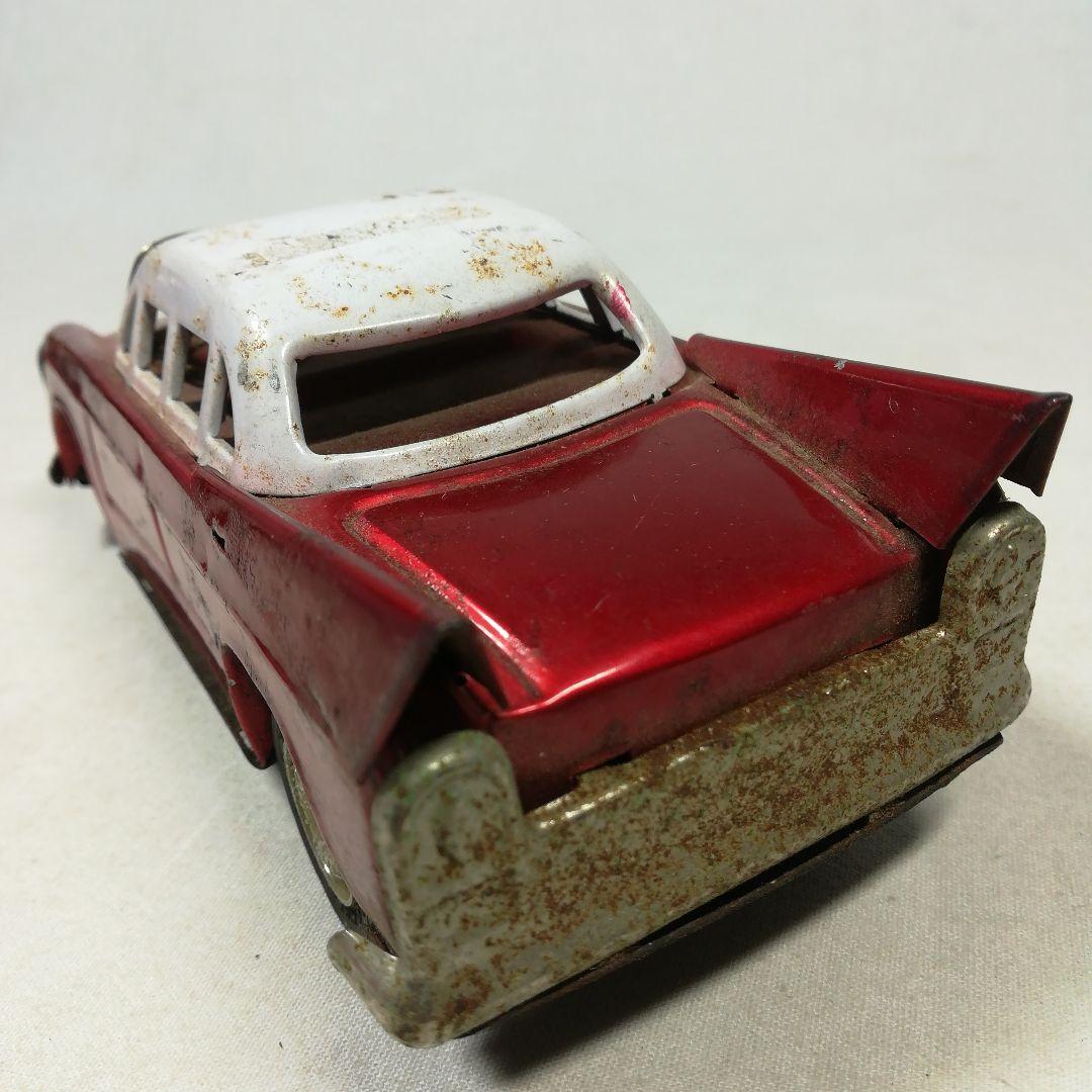 古い　アメ車　ミニチュア　フィギュア　ブリキカー　まとめて４点