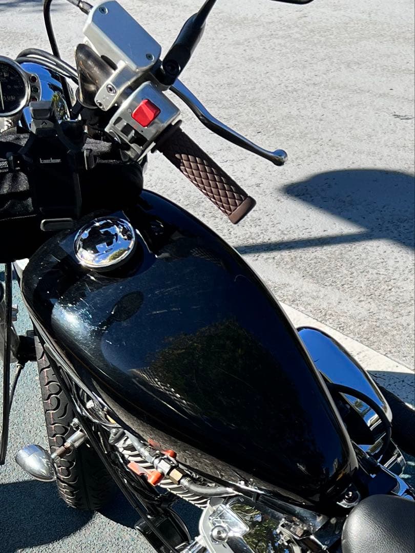 ドラッグスター400 スポーツスタータンク 黒 美品