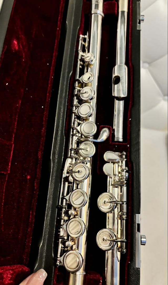 フルート初心者セット銀製フルート本体と付属品