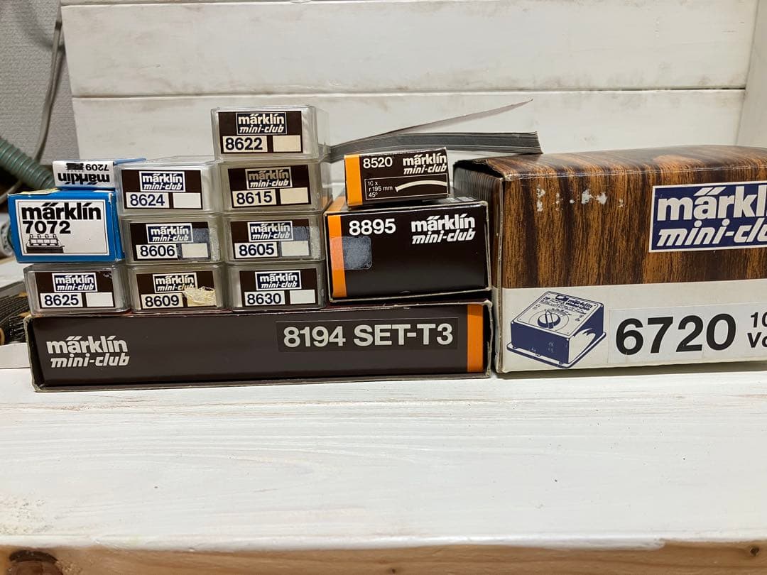 メルクリン　Zゲージ一式　動作確認済み　欧州鉄道模型パンフレット多数付き